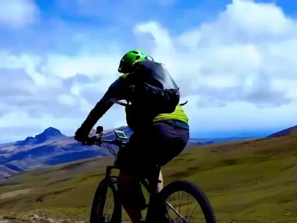 Video del Safari Bike Experience en bicicleta por la Reserva Natural Estancia 25 de Mayo